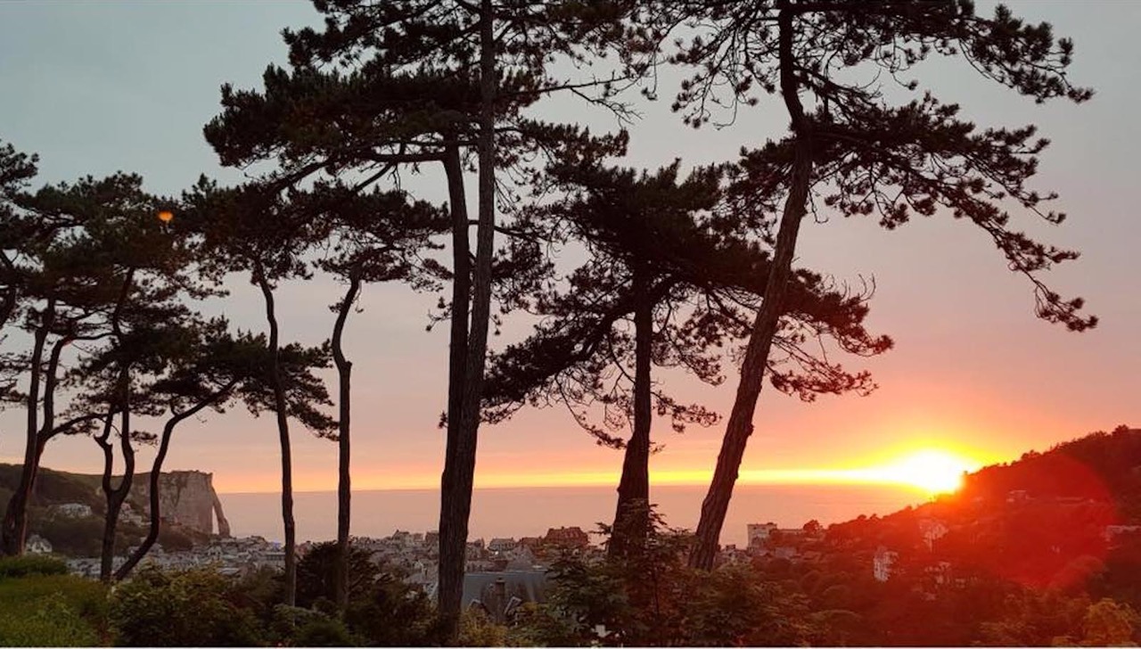 Domaine St Clair - Le Donjon - Hotel Etretat：エトルタで夢のような